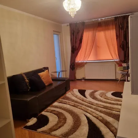 Serene 4-bedroom House In Historic Rga * ריגה