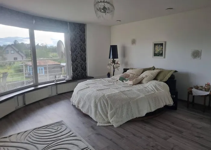 Serene 4-bedroom House In Historic Rga * Riga